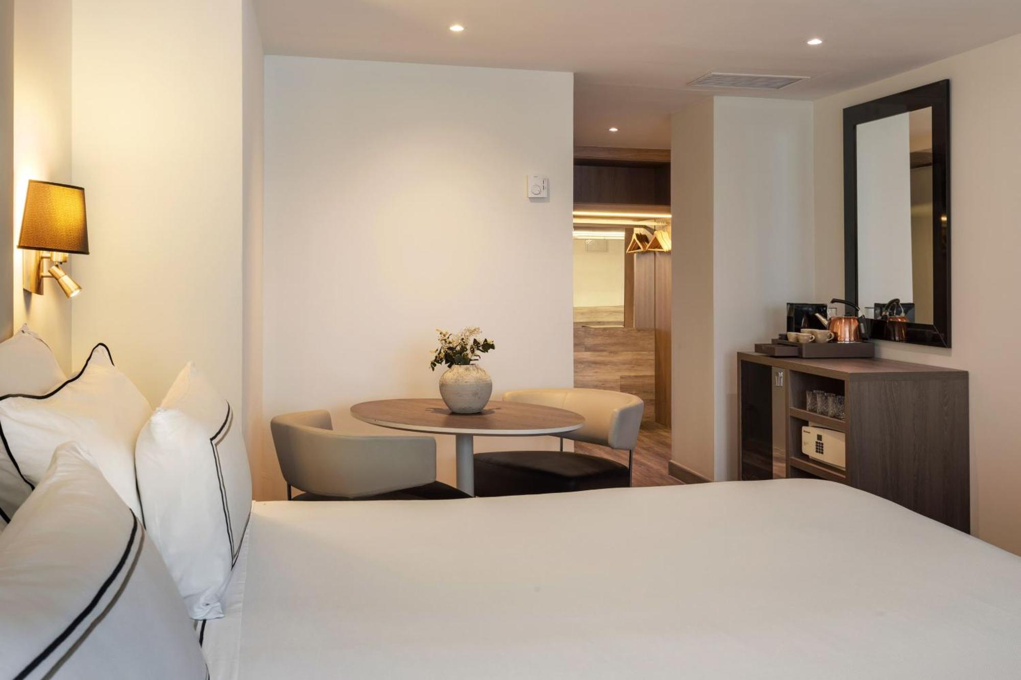 Melia Triple Room