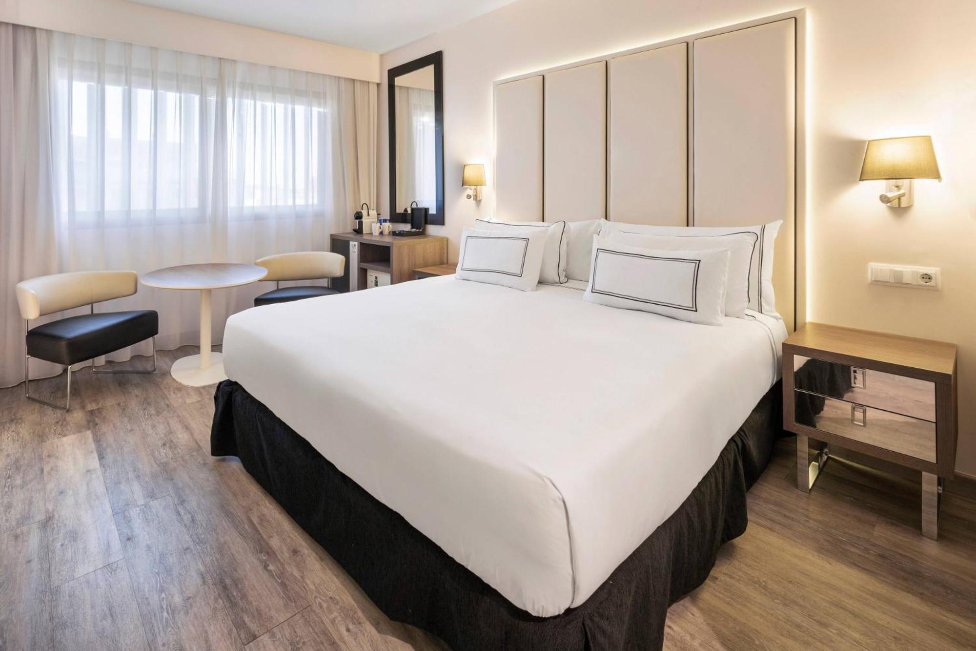 Supreme Room